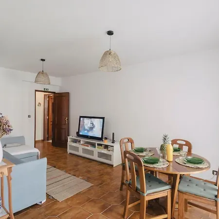 85 - Sea Breeze At Consolacao * Atouguia Da Baleia