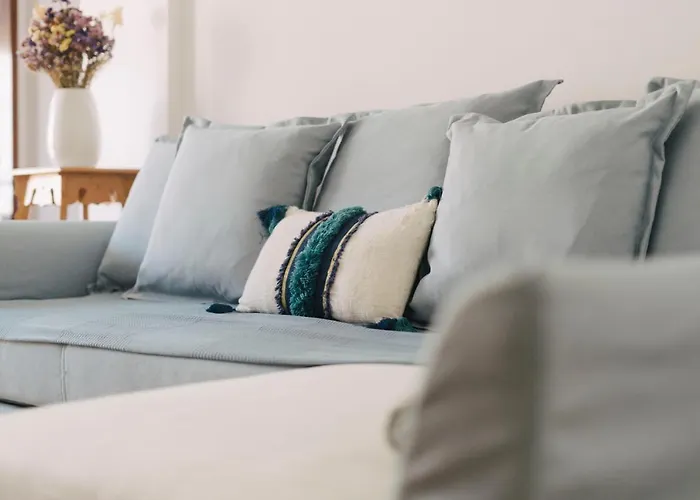 85 - Sea Breeze At Consolacao شقة اتوغويه ده باليه